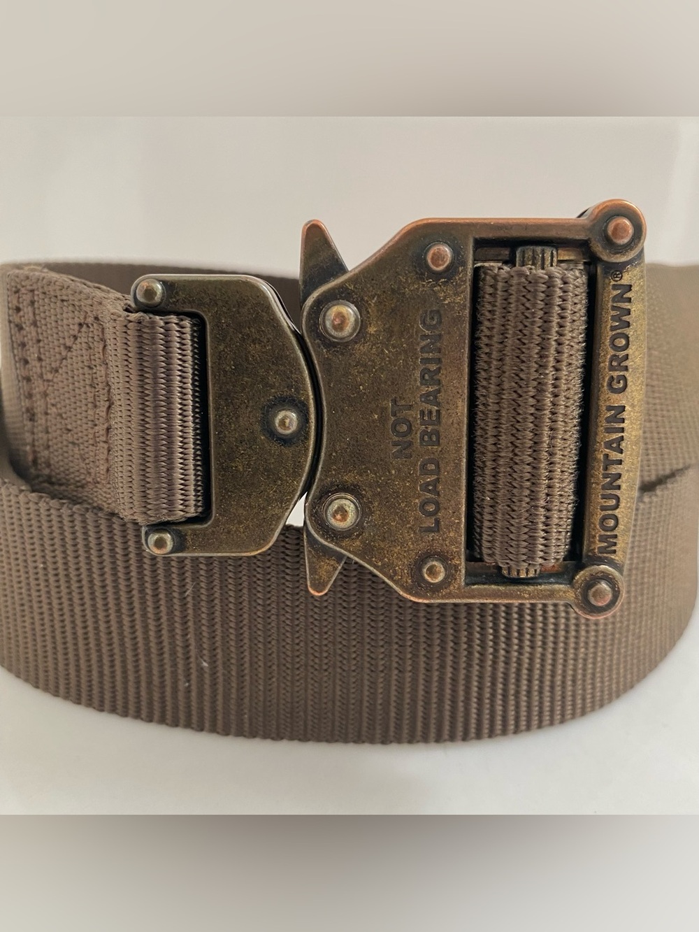 Kuhl Mountain Grown nylon webbing brass buckel belt, M
